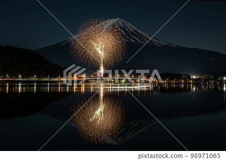 河口湖冬季煙花 河口湖冬季煙花 98971065