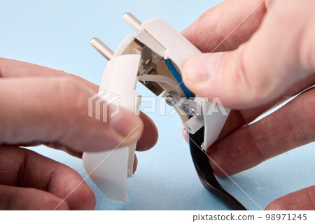 Collapsible electrical plug for power cord is designed for European standard electrical outlets. Collapsible electrical plug for power cord is designed for European standard electrical outlets. 98971245