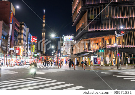 "Tokyo" Asakusa at night, downtown area overlooking Sky Tree "Tokyo" Asakusa at night, downtown area overlooking Sky Tree 98971821
