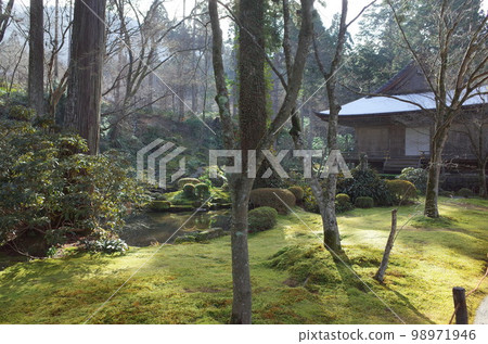 從神殿眺望遊成園_大原三千院 從神殿眺望遊成園_大原三千院 98971946