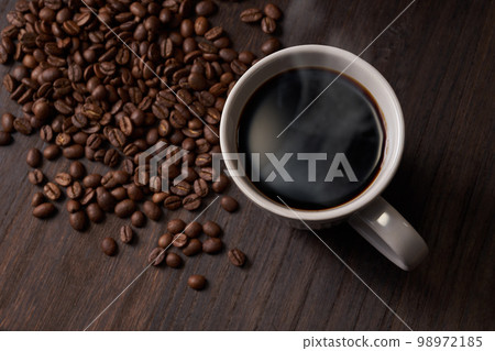 Hot coffee image 98972185