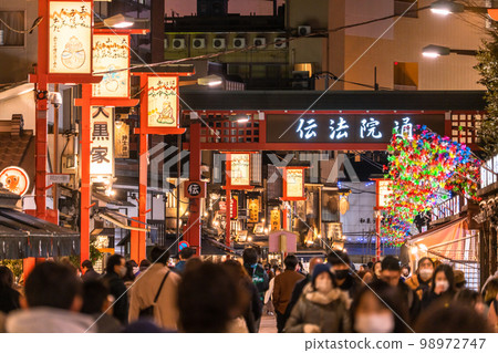 "Tokyo" Asakusa at night, bustling Denboin Street "Tokyo" Asakusa at night, bustling Denboin Street 98972747