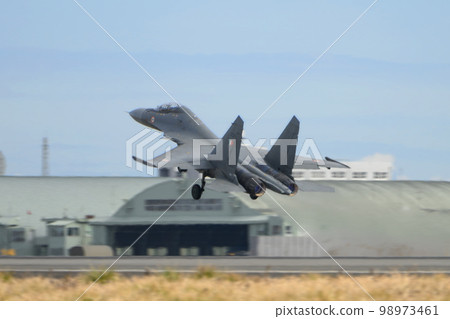 Indian Air Force Sukhoi Su-30MKI takeoff 98973461