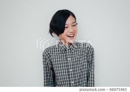 小學男孩 98975965