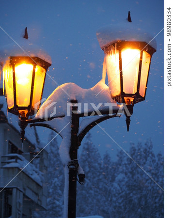 Gas light of Ginzan hot spring Gas light of Ginzan hot spring 98980334