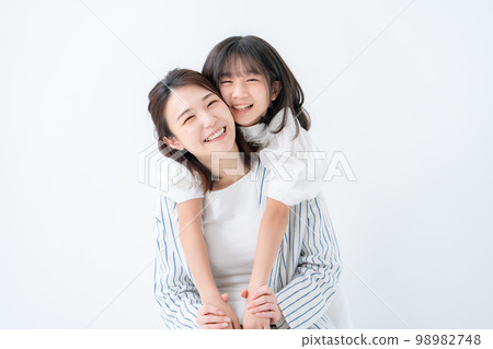 Good friend parents 98982748