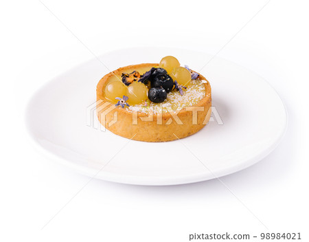 Lemon tartlet with blueberries and grapes 98984021