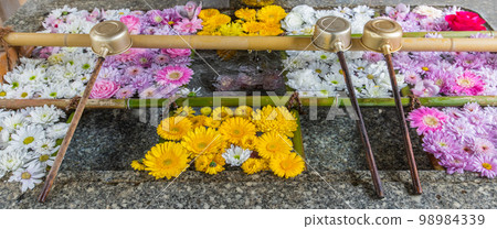 Wagokoro Hospitality with flower chozubachi Wagokoro Hospitality with flower chozubachi 98984339