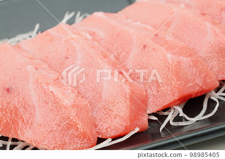 Sashimi of medium TORO Sashimi of medium TORO 98985405