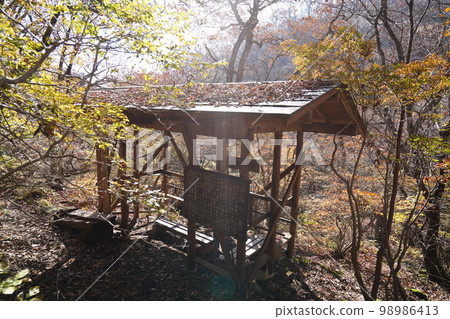 Shibukawa City, Gunma Prefecture Haruna mountain range Evacuation hut near the entrance to Mt. Shibukawa City, Gunma Prefecture Haruna mountain range Evacuation hut near the entrance to Mt. 98986413