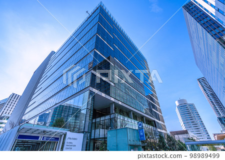 Cityscape of Yokohama, Japan View of the Shin-Takashima Station entrance and office buildings around Shin-Takashima Station 98989499