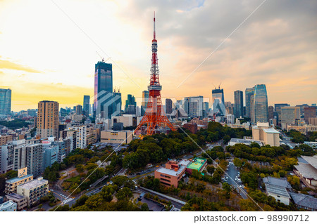 Tokyo Tower, in Minato, Tokyo, Japan Tokyo Tower, in Minato, Tokyo, Japan 98990712