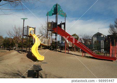 walked in the neighborhood park walked in the neighborhood park 98995447
