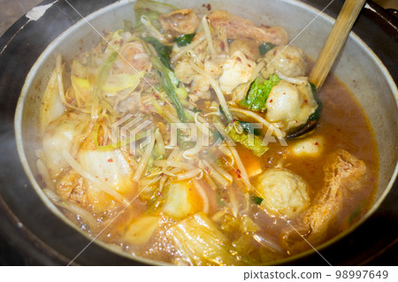 kimchi hot pot kimchi hot pot 98997649