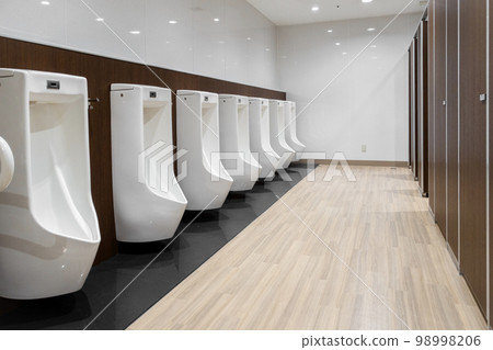 Men's restroom 98998206