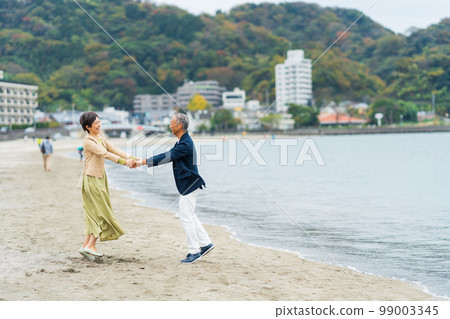 資深夫婦旅行第二人生 99003345