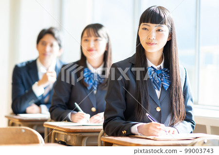 教室女高中生班 99003743