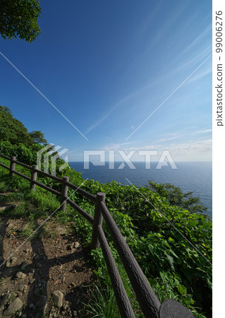 《Kyoto Prefecture》Scenery of Kyogamisaki Sodeshienchi on a sunny day 99006276