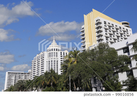 Collins Avenue Art Deco skyline in Miami Beach, Florida  99010856