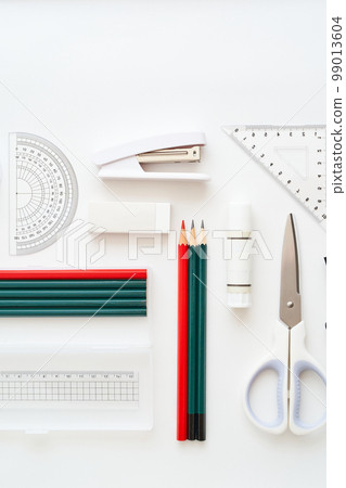 各類文具合影 各類文具合影 99013604