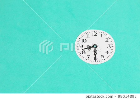 Clock face with arrows at 20 Clock face with arrows at 20 99014895