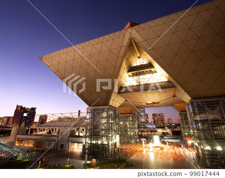 Tokyo Big Sight at dusk Tokyo Big Sight at dusk 99017444