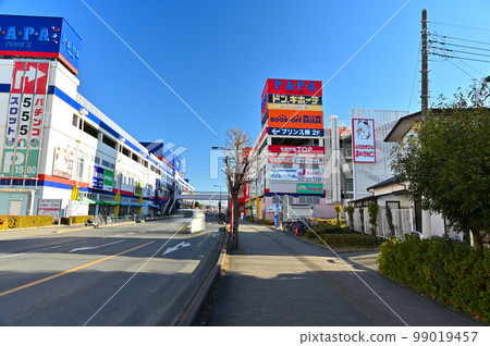 Kita-Ageo Station East Exit Scenery (Shopping Mall) Ageo City, Saitama Prefecture 99019457