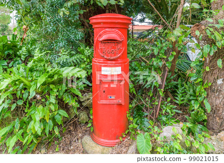 Old red post box Taketomi Island, Taketomi Town Important Preservation District for Groups of Traditional Buildings Old red post box Taketomi Island, Taketomi Town Important Preservation District for Groups of Traditional Buildings 99021015