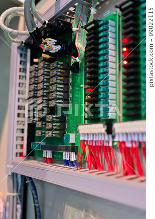 用於運行中的製造設備的配電盤 製造業 用於運行中的製造設備的配電盤 製造業 99022115
