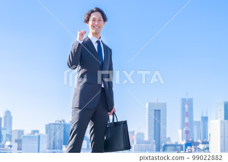 Guts pose consultant 99022882