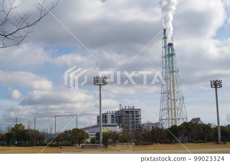 冬天從玉島森林看到的發電廠 冬天從玉島森林看到的發電廠 99023324