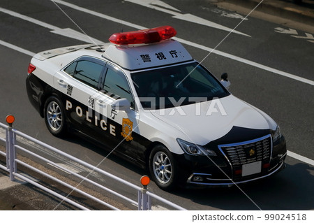 Police car image 99024518