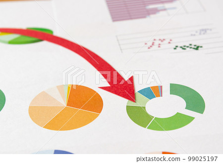 Graph and downward arrow Decrease Deterioration Rapid decrease 99025197