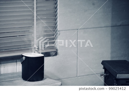 humidifier and wood stove humidifier and wood stove 99025412