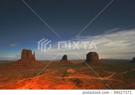 紀念碑谷 99027371