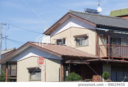 Overhead Roof 99029450