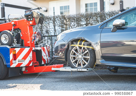 private car towed 99038867