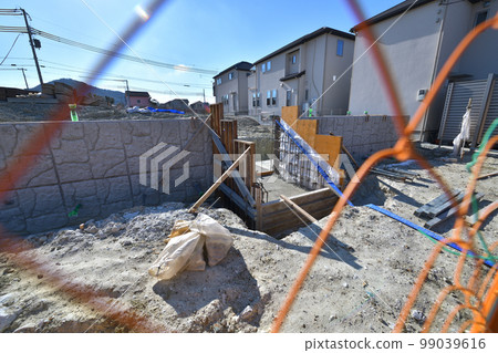 Residential land development construction site scenery Residential land development construction site scenery 99039616