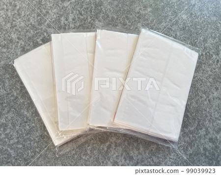 multiple pocket tissues multiple pocket tissues 99039923