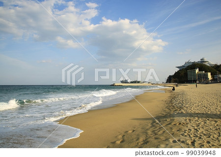 Winter travel, beach, Jeongdongjin Winter travel, beach, Jeongdongjin 99039948