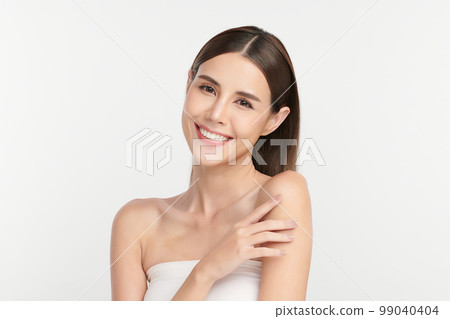 Beautiful young asian woman with clean fresh skin on white background, Face care, Facial treatment, Cosmetology, beauty and spa, Asian women portrait. Beautiful young asian woman with clean fresh skin on white background, Face care, Facial treatment, Cosmetology, beauty and spa, Asian women portrait. 99040404