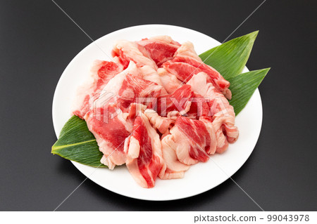 Beef on a plate, black bag 99043978