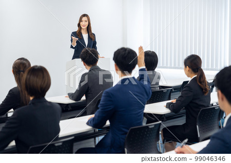 Meeting seminar training course study session business businessman office 99046346