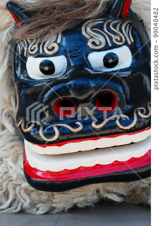 Ryukyu lion dance lion head 99048482