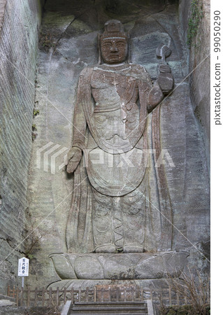 Hundred-shaku Kannon carved into the rock wall of Boshu stone [Mt. Hundred-shaku Kannon carved into the rock wall of Boshu stone [Mt. 99050290
