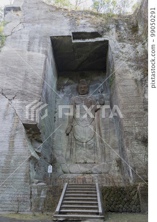 Boshu Stone Rock Wall and Hyakushaku Kannon [Mount Nokogiri/Nihonji Temple] Kyonan Town, Chiba Prefecture 99050291