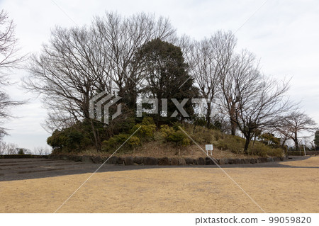 Wakatawara Ruins Wakata Otsuka Burial Mound Wakatawara Ruins Wakata Otsuka Burial Mound 99059820