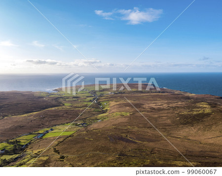 Aerial view of Glencolumbkille in County Donegal, Republic of Irleand 99060067