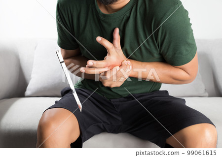 Accidentally injured fingers. Accidentally injured fingers. 99061615