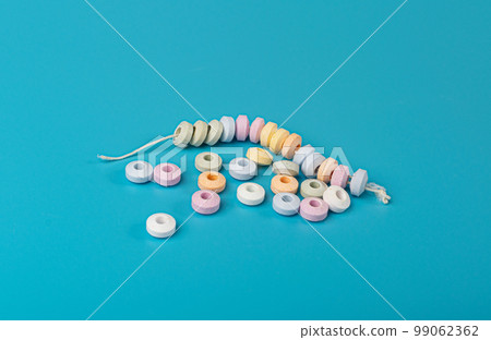 Tablet Candies Bracelet, Compressed Sugar Powder Confectionery, Dextrose Candy Necklace Parts, Lozenges 99062362